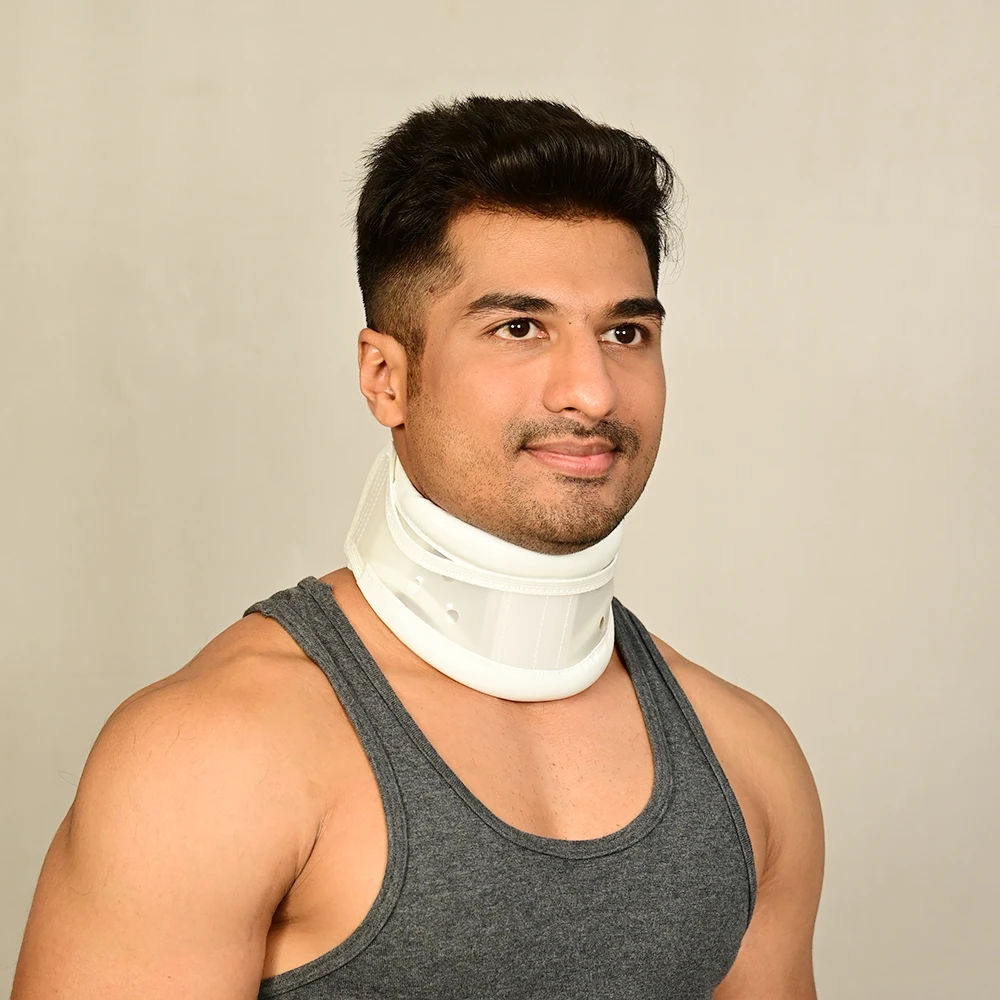 CERVICAL COLLAR HARD